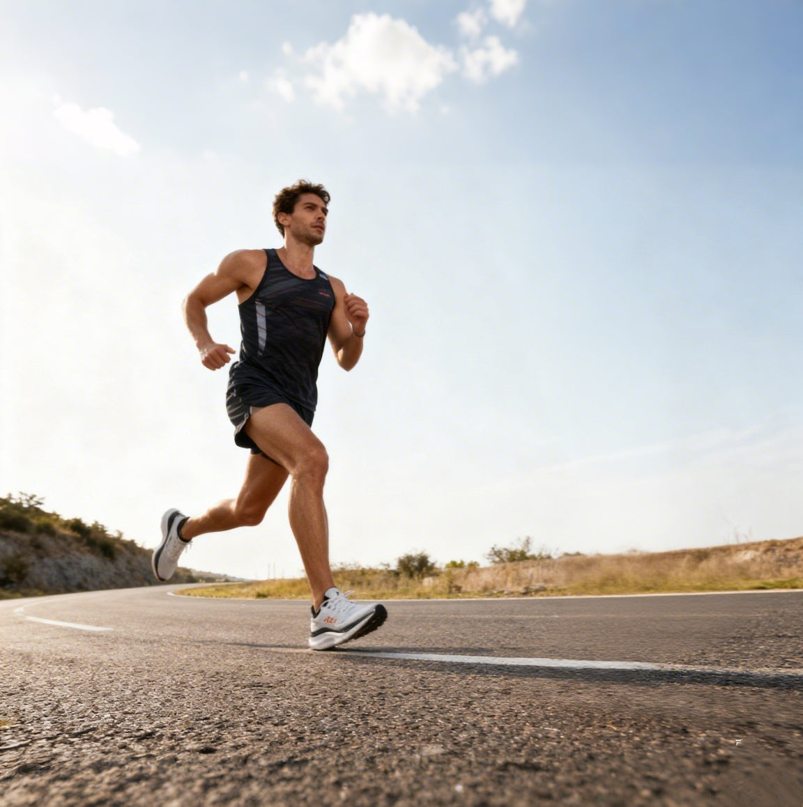 ⏰Hoje com 50% de desconto👟 Estes sapatos são ideais para atividades durante todo o dia. O design com suporte para o arco do pé alivia eficazmente a fadiga.
