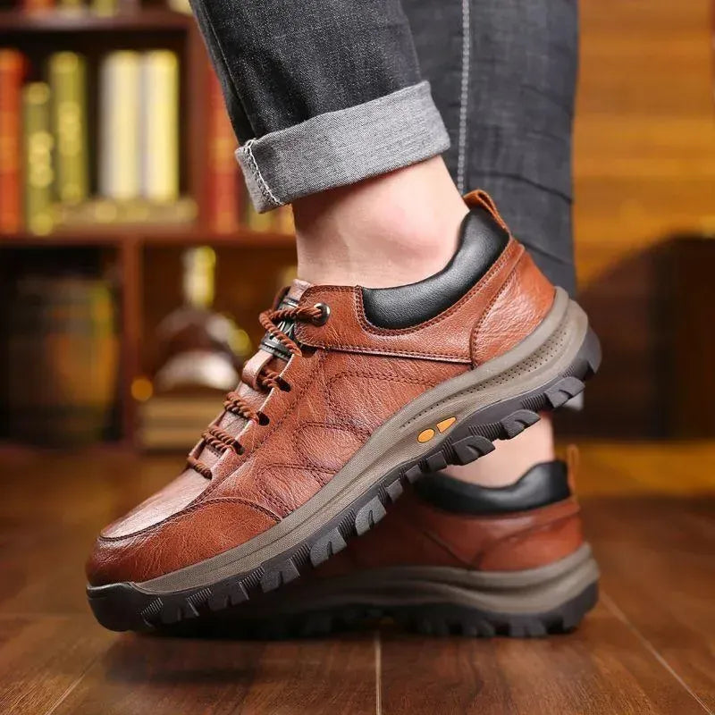(🎁Oferta por tempo limitado) Sapatos de couro de vitelo italiano macios e confortáveis 🐂 Costurados à mão, impermeáveis e antiderrapantes ✅ Suporte para o arco do pé: caminhada confortável